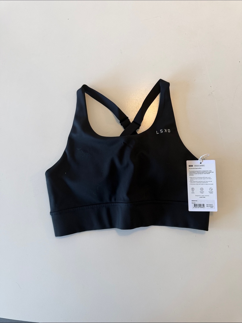 Accelerate Sports Bra in Black - Picture 4 of 7